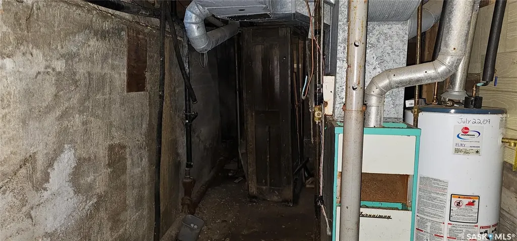 102 3rd Avenue E Kelvington SK S0A 1W0