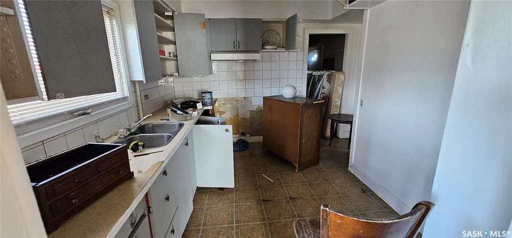 102 3rd Avenue E Kelvington SK S0A 1W0