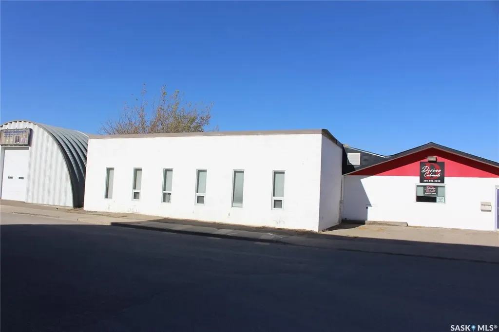 444 River Street W Moose Jaw SK S6H 6J6