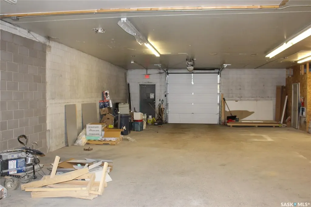 444 River Street W Moose Jaw SK S6H 6J6