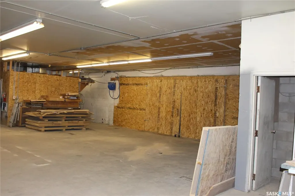 444 River Street W Moose Jaw SK S6H 6J6