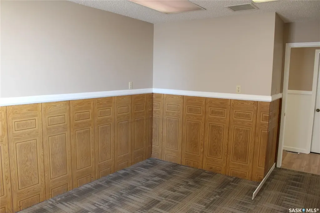 444 River Street W Moose Jaw SK S6H 6J6