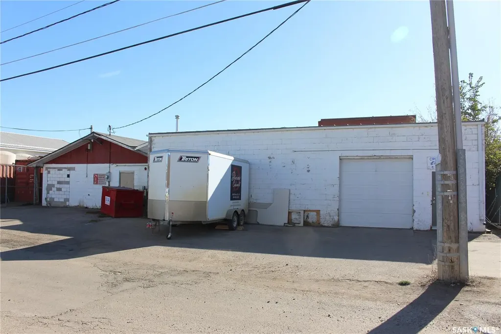 444 River Street W Moose Jaw SK S6H 6J6