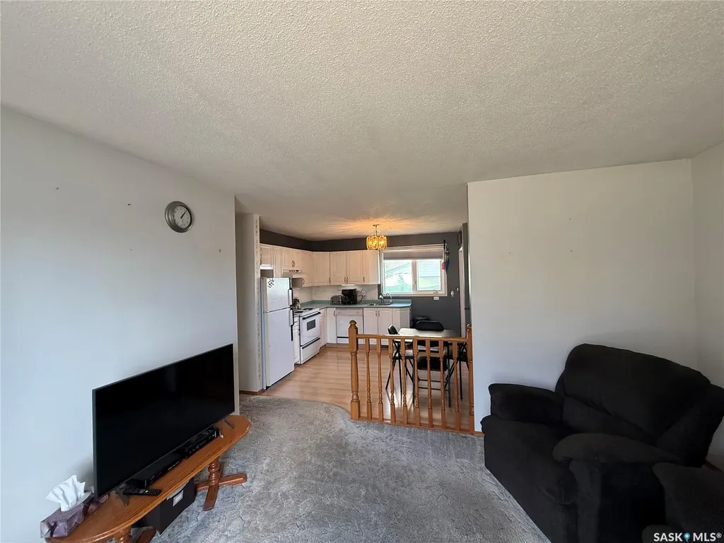 634 3rd Street Humboldt SK S0K 2A0