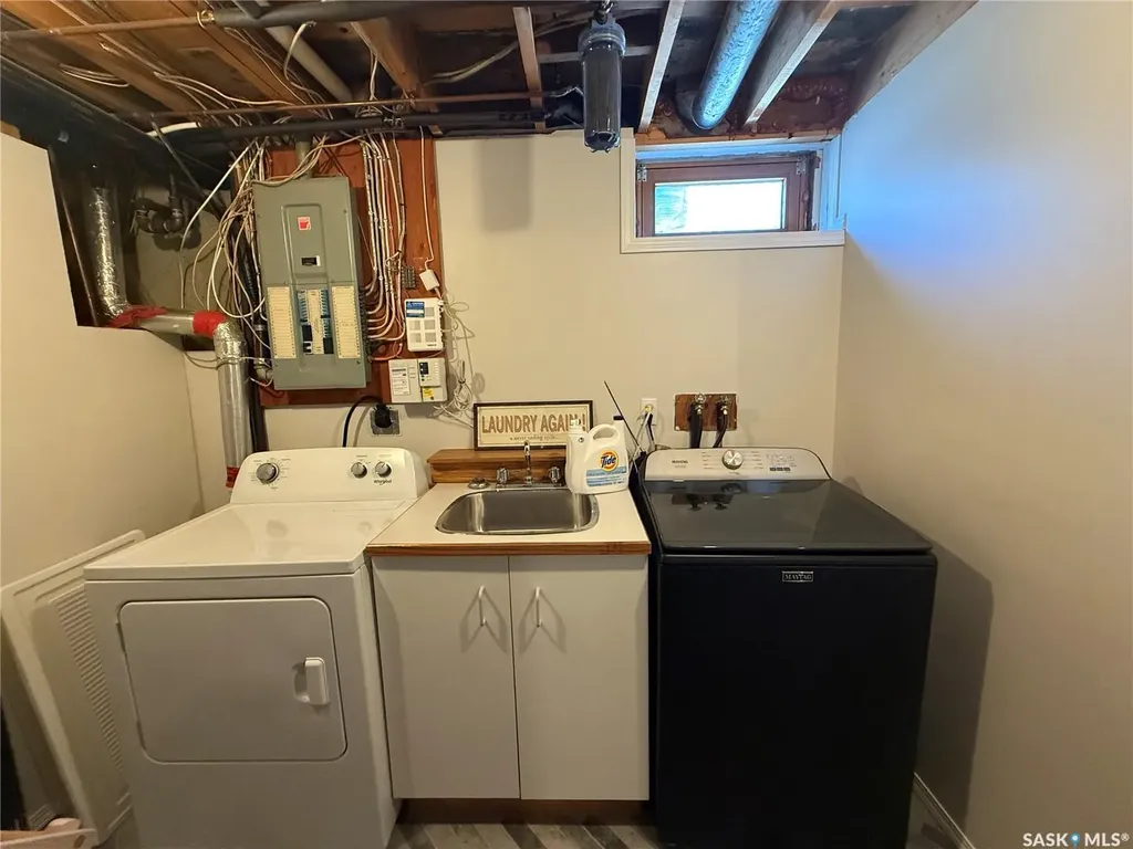 634 3rd Street Humboldt SK S0K 2A0