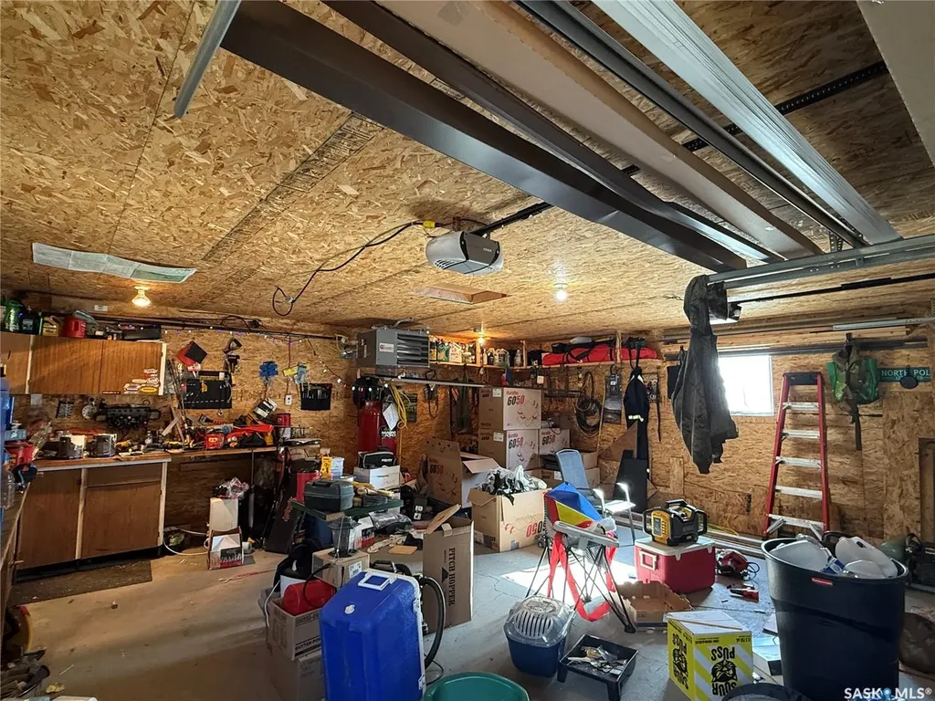 634 3rd Street Humboldt SK S0K 2A0