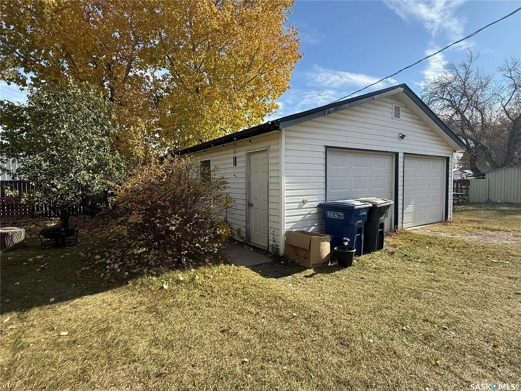 634 3rd Street Humboldt SK S0K 2A0