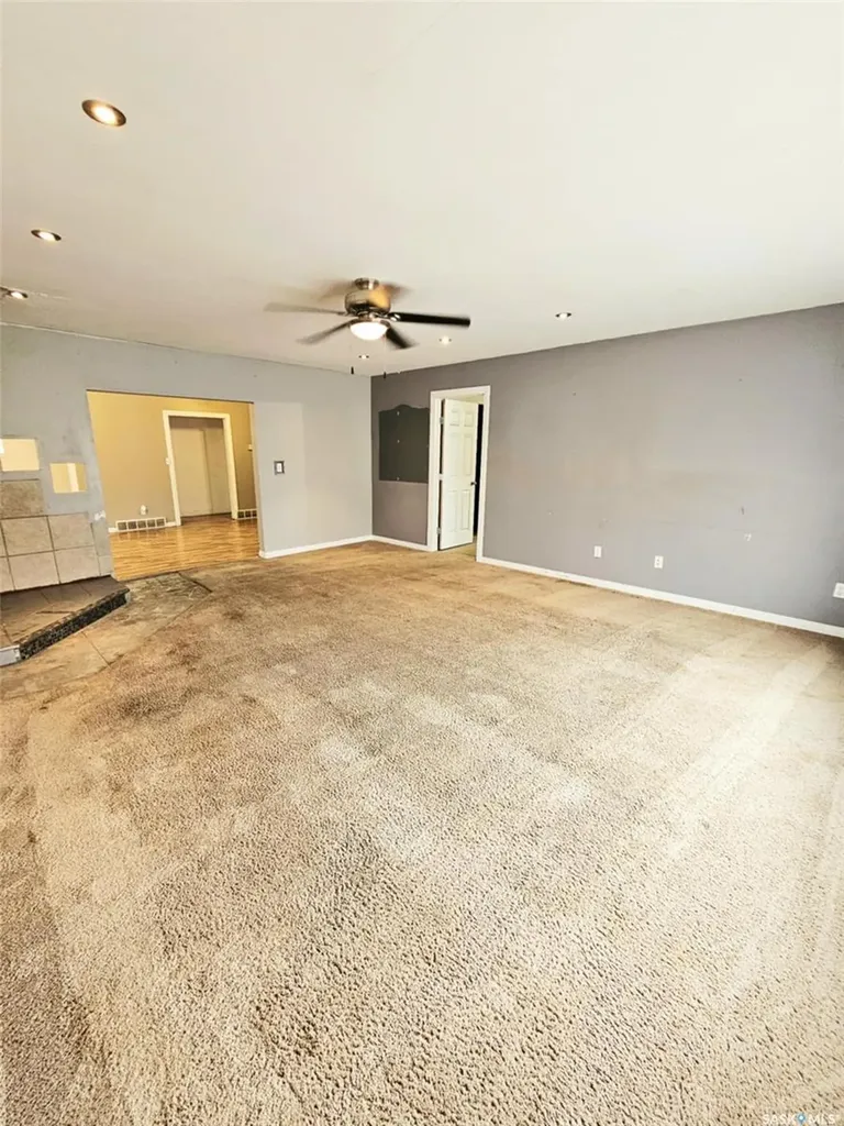 45 Assiniboia Avenue Dubuc SK S0A 0R0