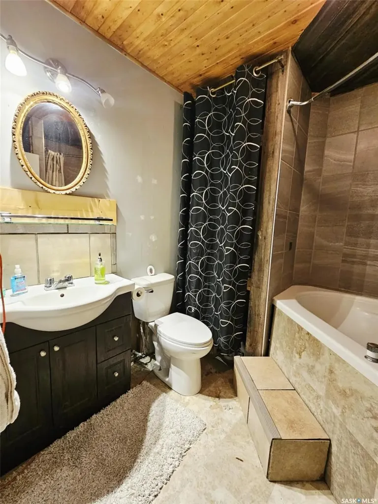 45 Assiniboia Avenue Dubuc SK S0A 0R0