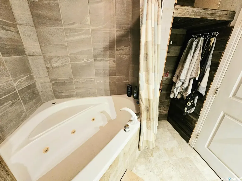 45 Assiniboia Avenue Dubuc SK S0A 0R0