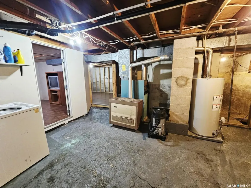 45 Assiniboia Avenue Dubuc SK S0A 0R0