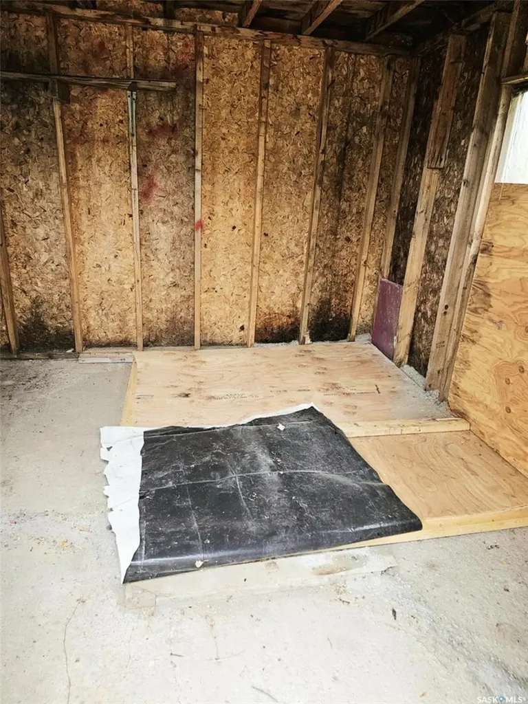 45 Assiniboia Avenue Dubuc SK S0A 0R0