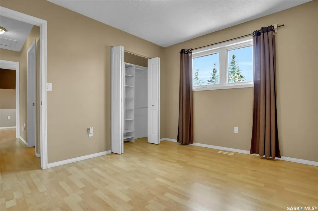 110 3rd Avenue W Gravelbourg SK S0H 1X0