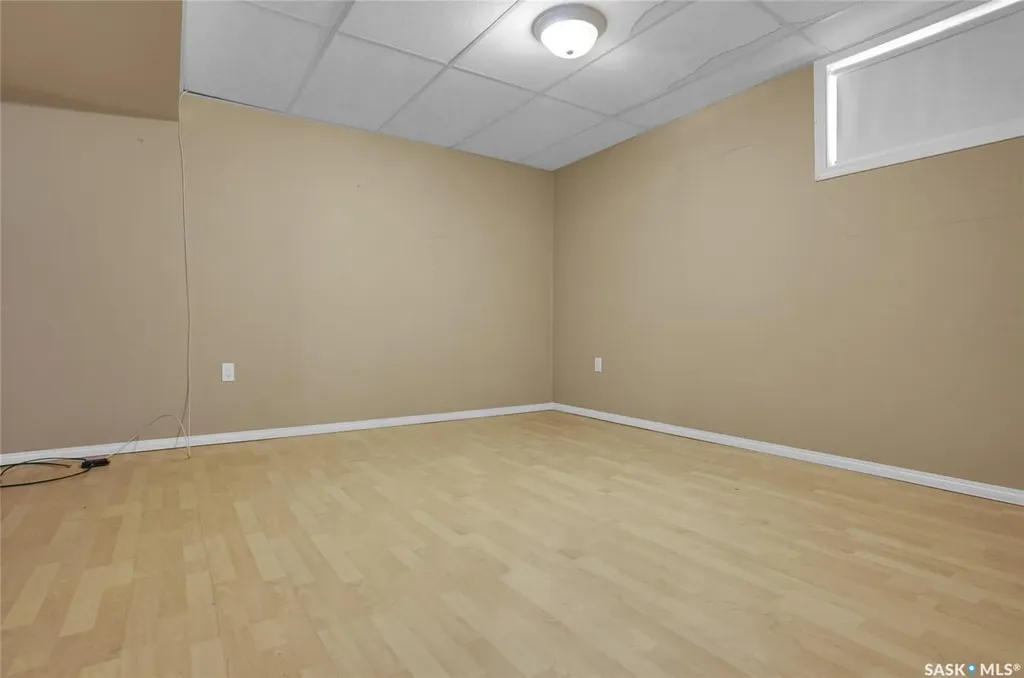 110 3rd Avenue W Gravelbourg SK S0H 1X0