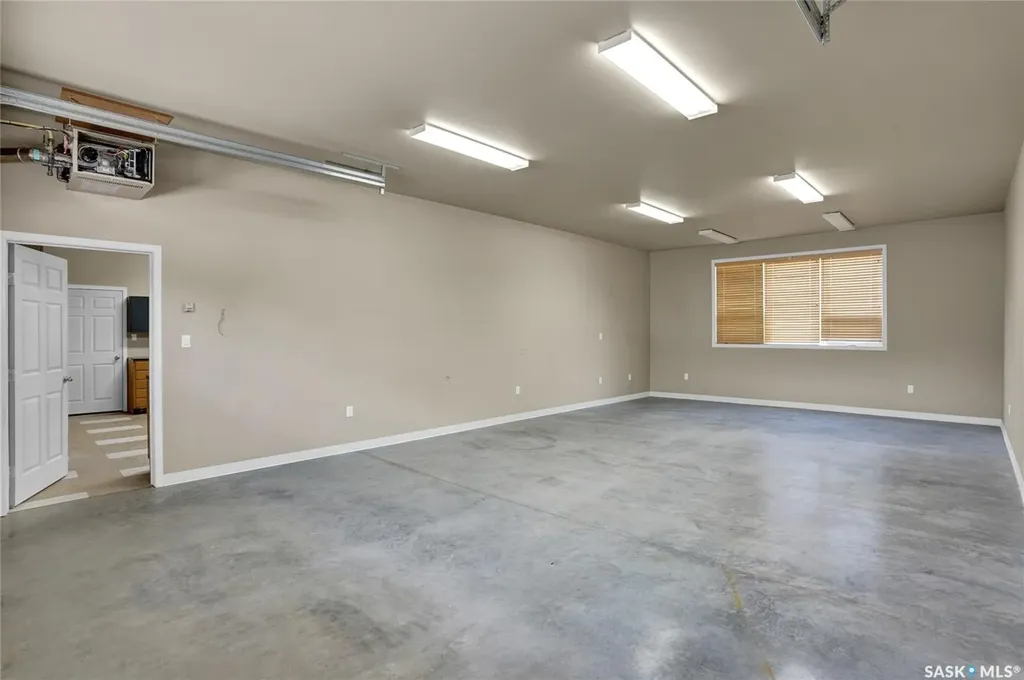 110 3rd Avenue W Gravelbourg SK S0H 1X0