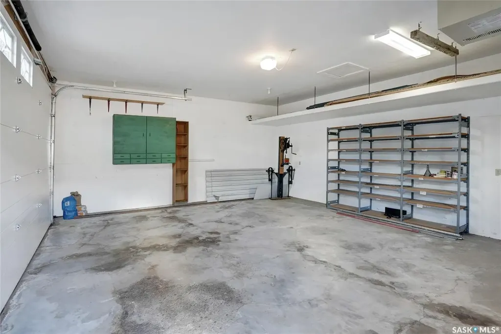 110 3rd Avenue W Gravelbourg SK S0H 1X0