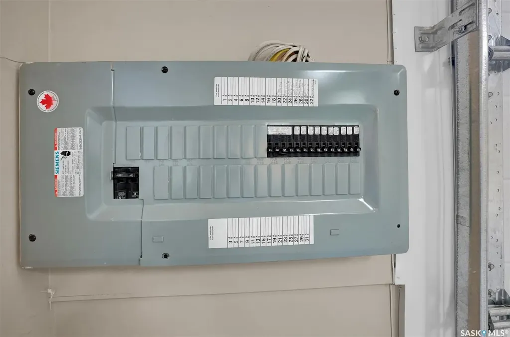 110 3rd Avenue W Gravelbourg SK S0H 1X0