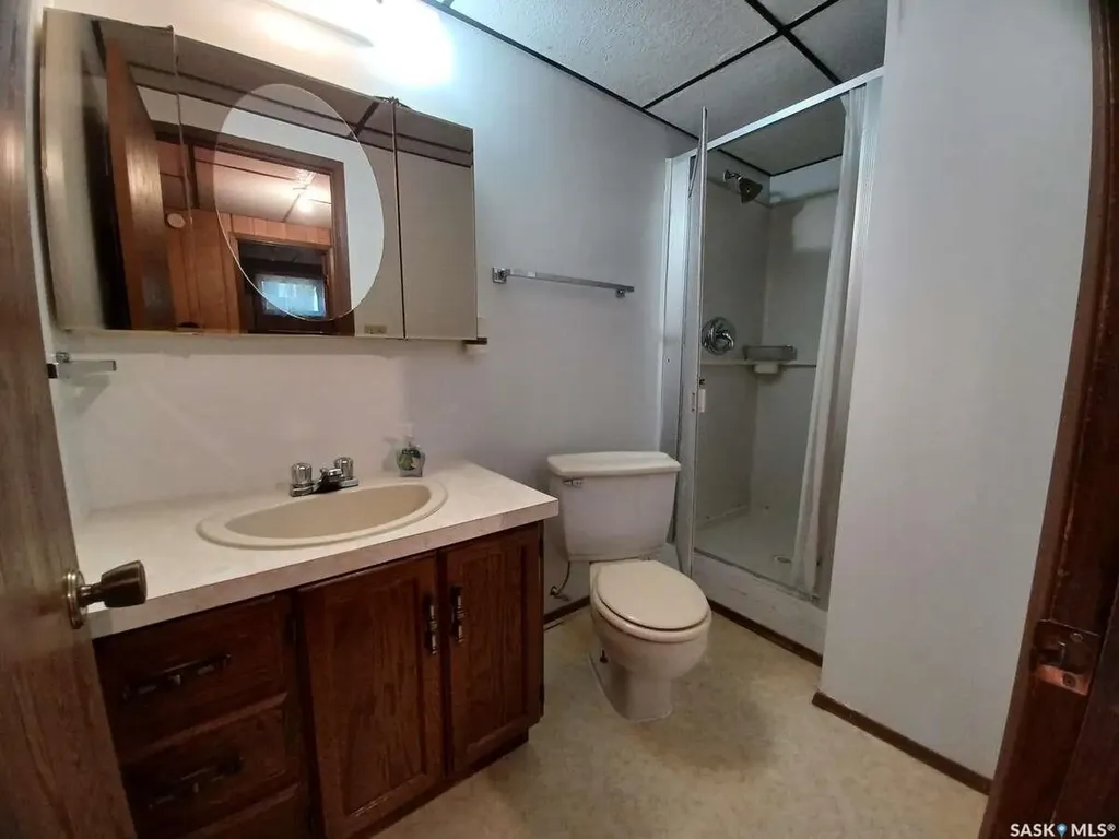 113 5th Avenue Gravelbourg SK S0H 1X0