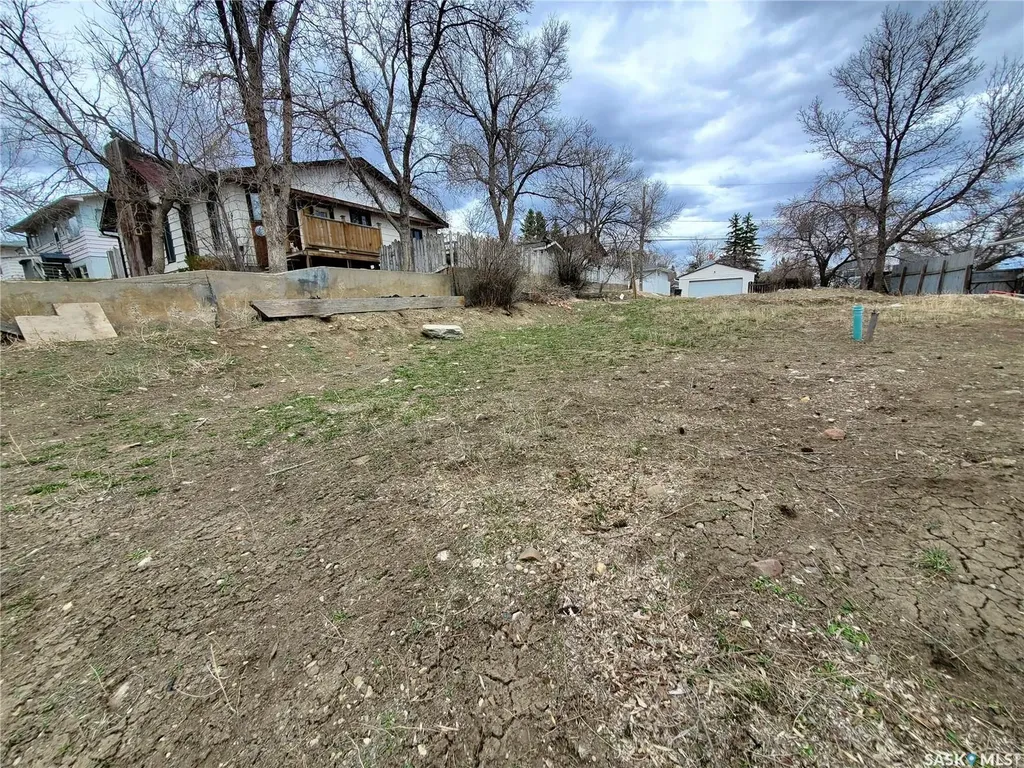 311 10th Avenue NW Swift Current SK S9H 1B7