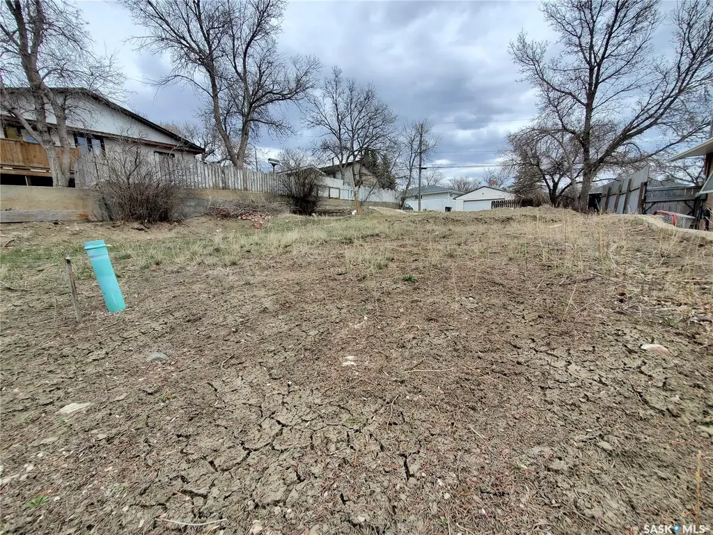 311 10th Avenue NW Swift Current SK S9H 1B7