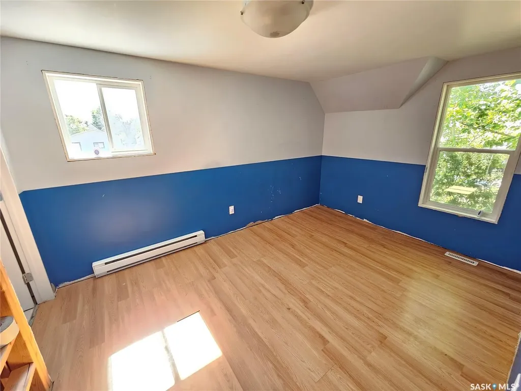 245 Oriole Avenue Briercrest SK S0H 0K0