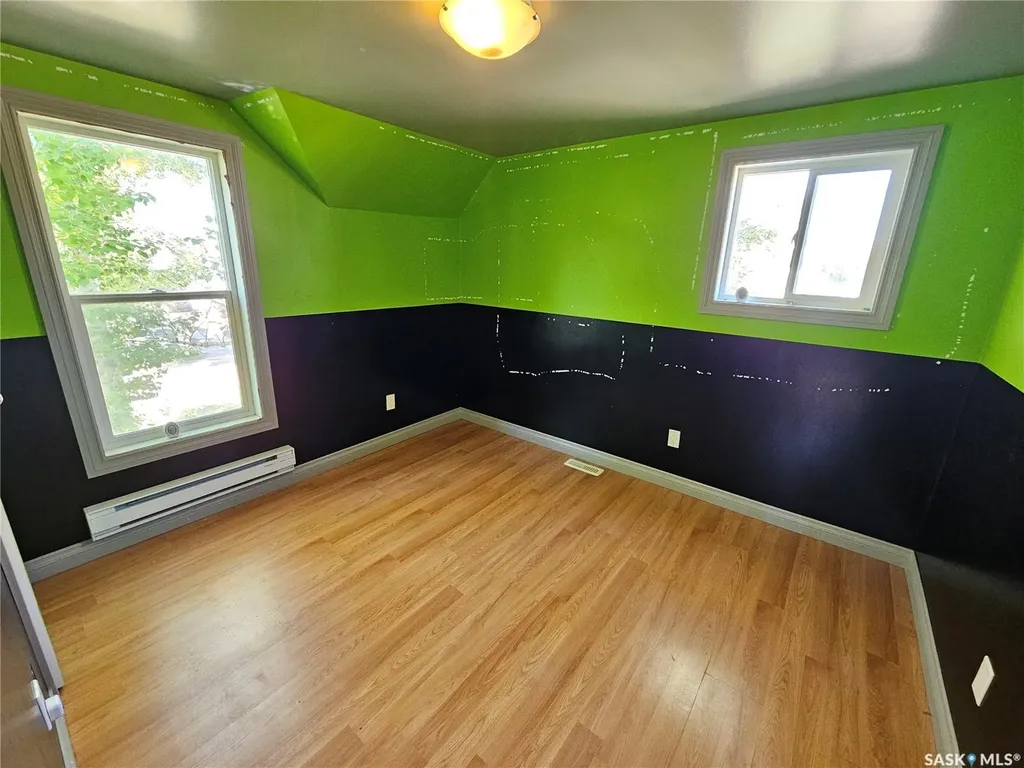 245 Oriole Avenue Briercrest SK S0H 0K0