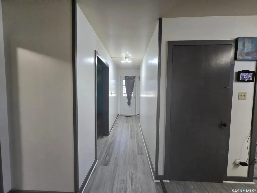 801 Qu'appelle Street Grenfell SK S0G 2B0