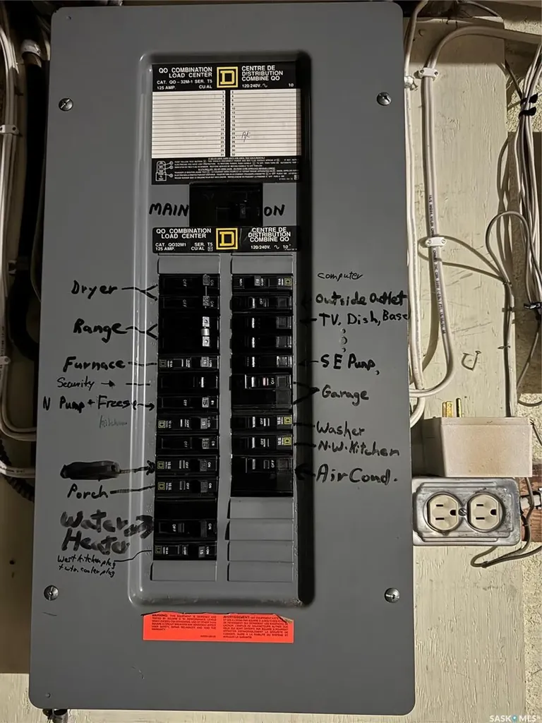 801 Qu'appelle Street Grenfell SK S0G 2B0