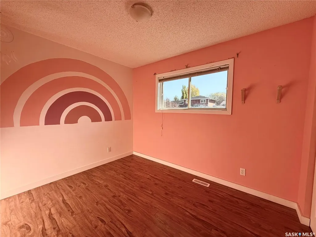 24 Frere Street Kindersley SK S0L 1S1