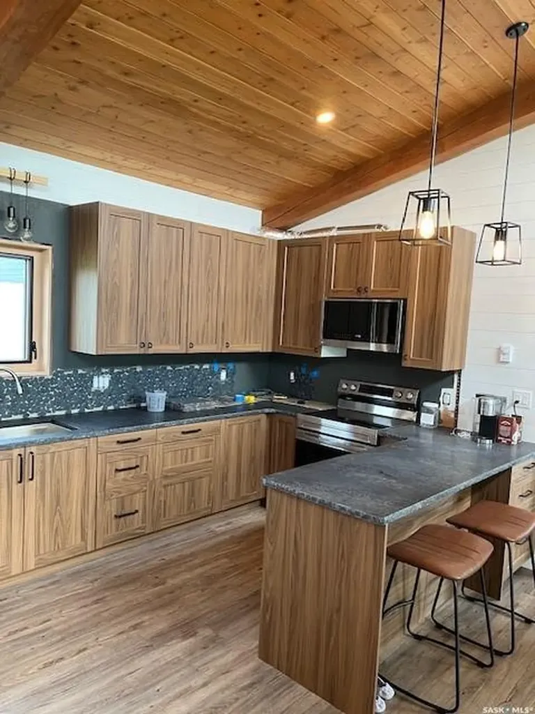 3 Wacasa Ridge Hoodoo Rm No. 401 SK S0K 4P0