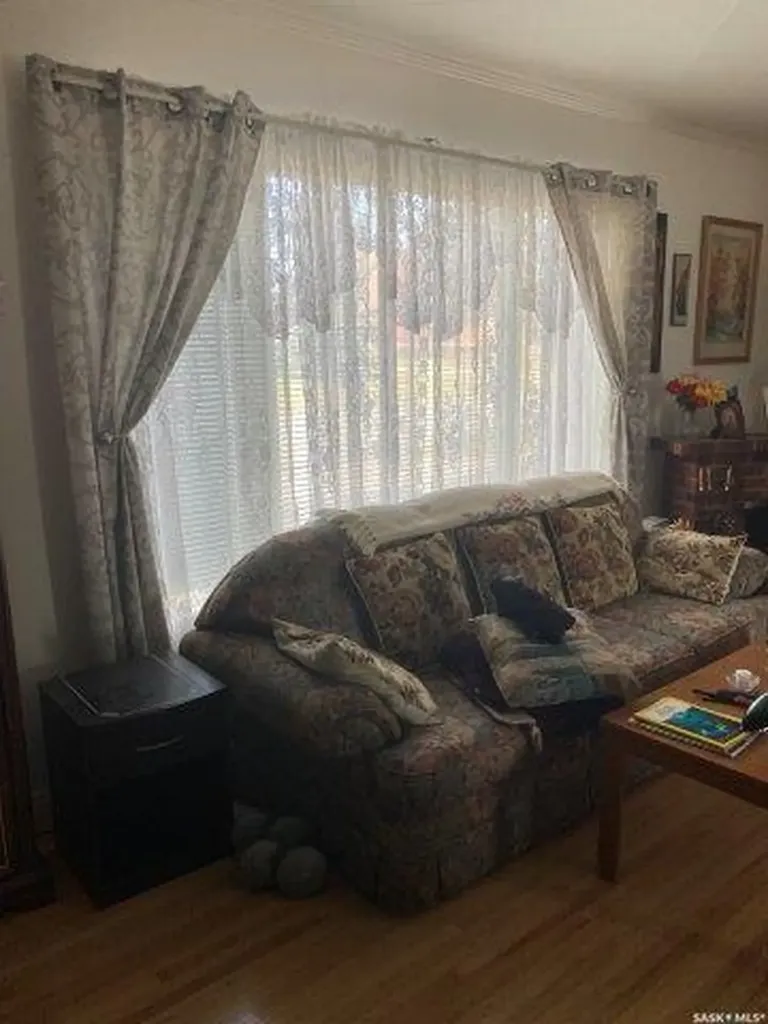 113 4th Avenue SW Ituna SK S0A 1N0