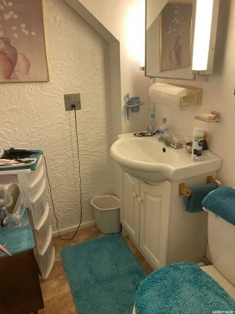 113 4th Avenue SW Ituna SK S0A 1N0