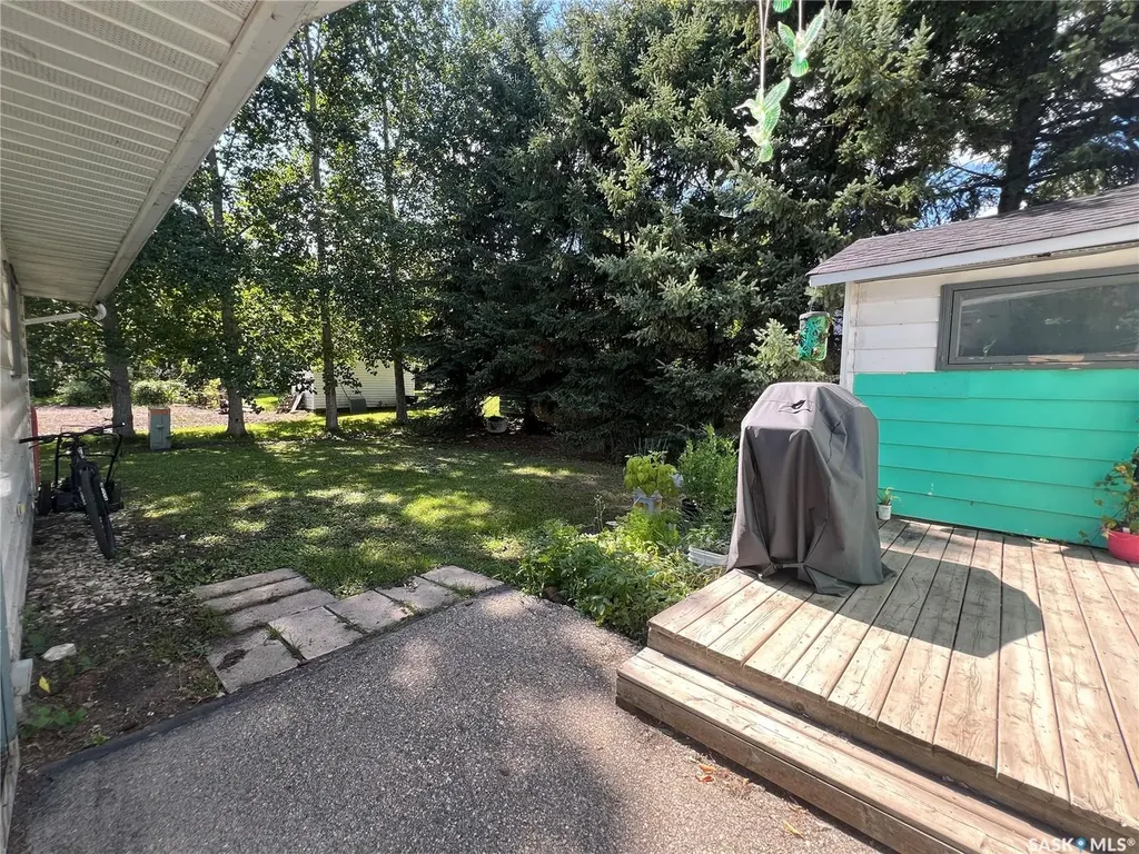 405 Sussex Avenue Esterhazy SK S0A 0X0