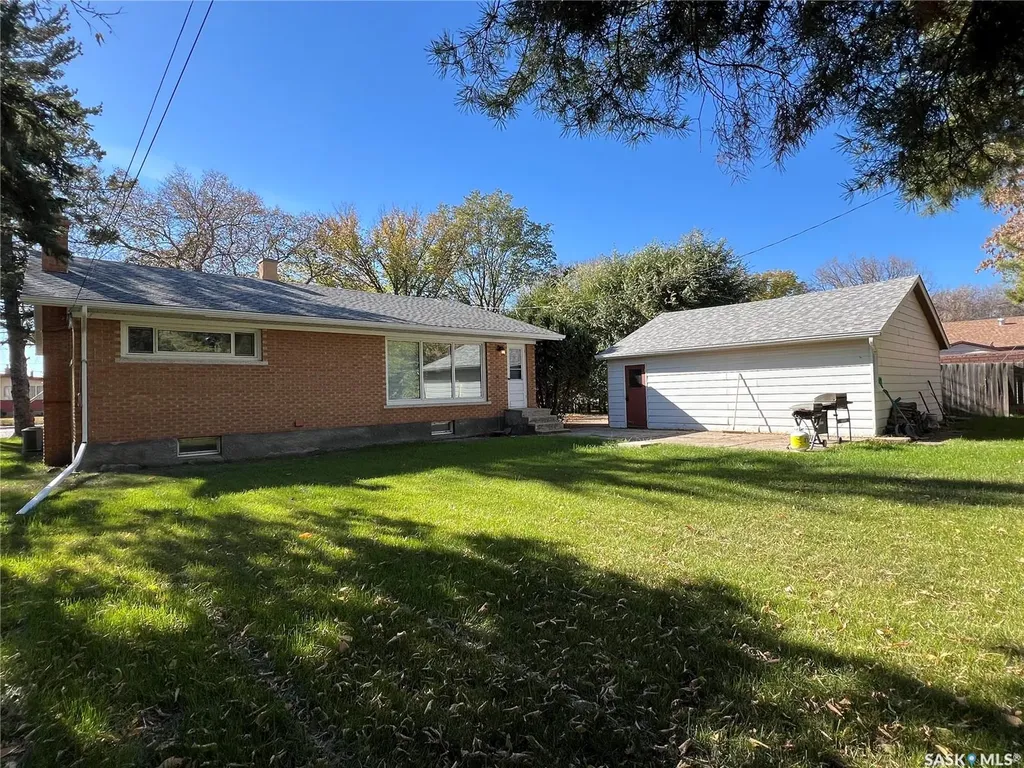 1118 Broadview Road Esterhazy SK S0A 0X0