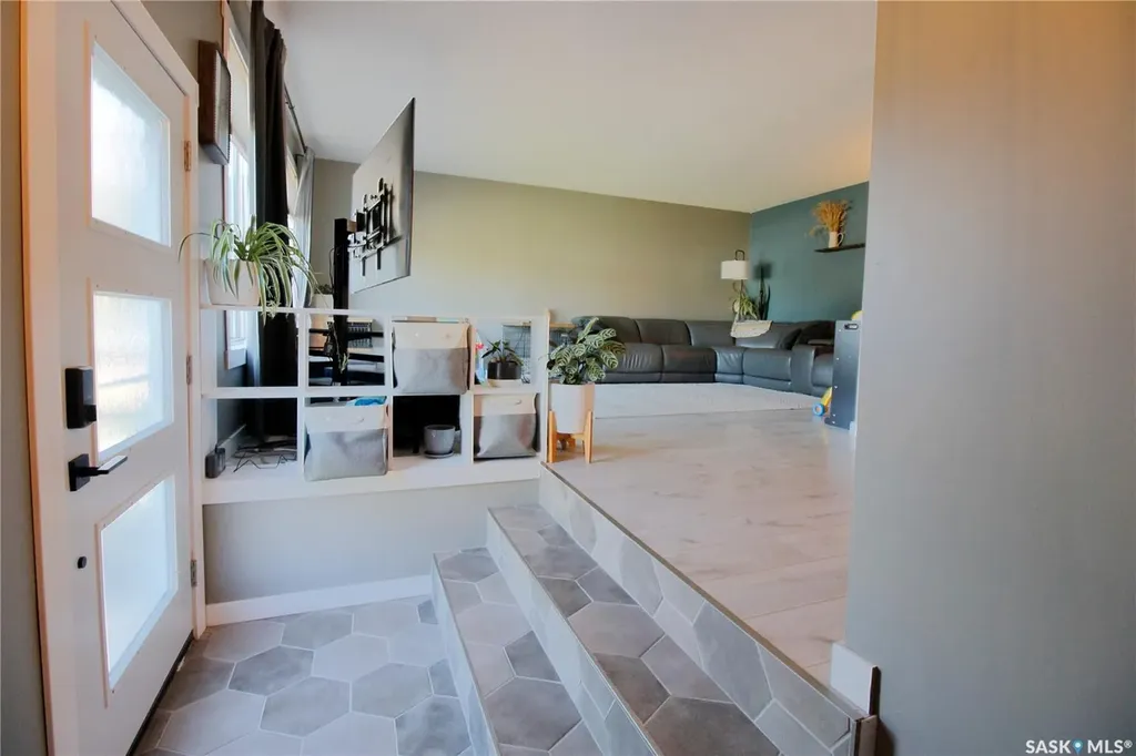 210 Park Place Kipling SK S0G 2S0