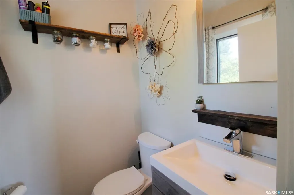 210 Park Place Kipling SK S0G 2S0