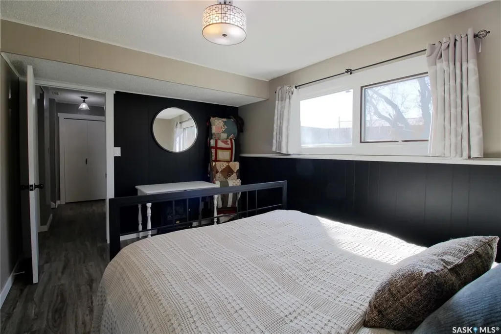 210 Park Place Kipling SK S0G 2S0