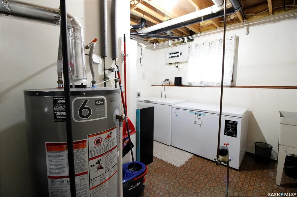 210 Park Place Kipling SK S0G 2S0