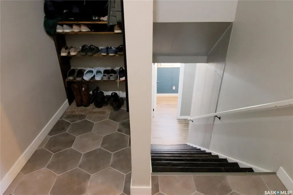 210 Park Place Kipling SK S0G 2S0