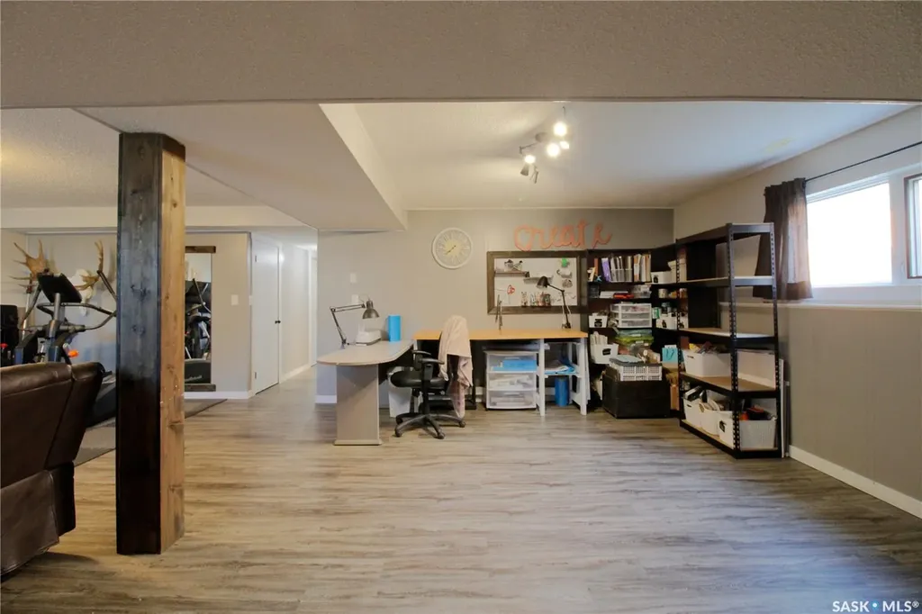 210 Park Place Kipling SK S0G 2S0