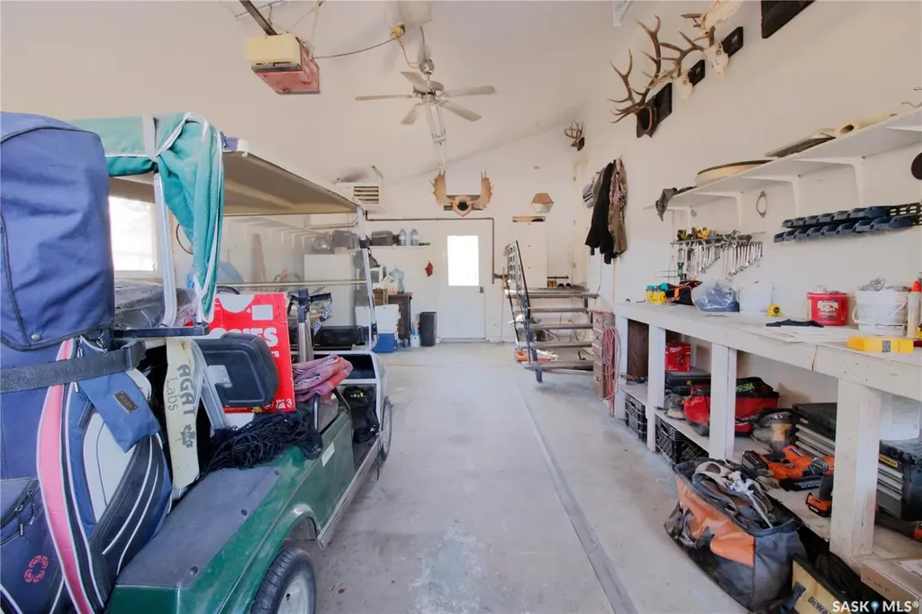 210 Park Place Kipling SK S0G 2S0