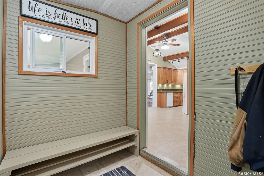 Lake Address Hoodoo Rm No. 401 SK S0K 4P0