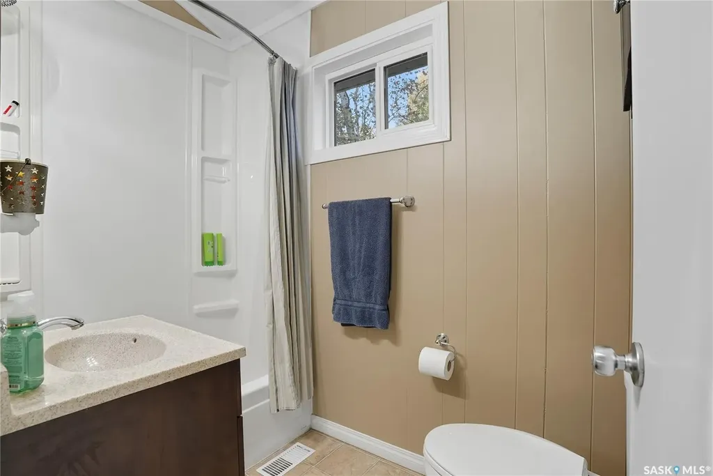 Lake Address Hoodoo Rm No. 401 SK S0K 4P0