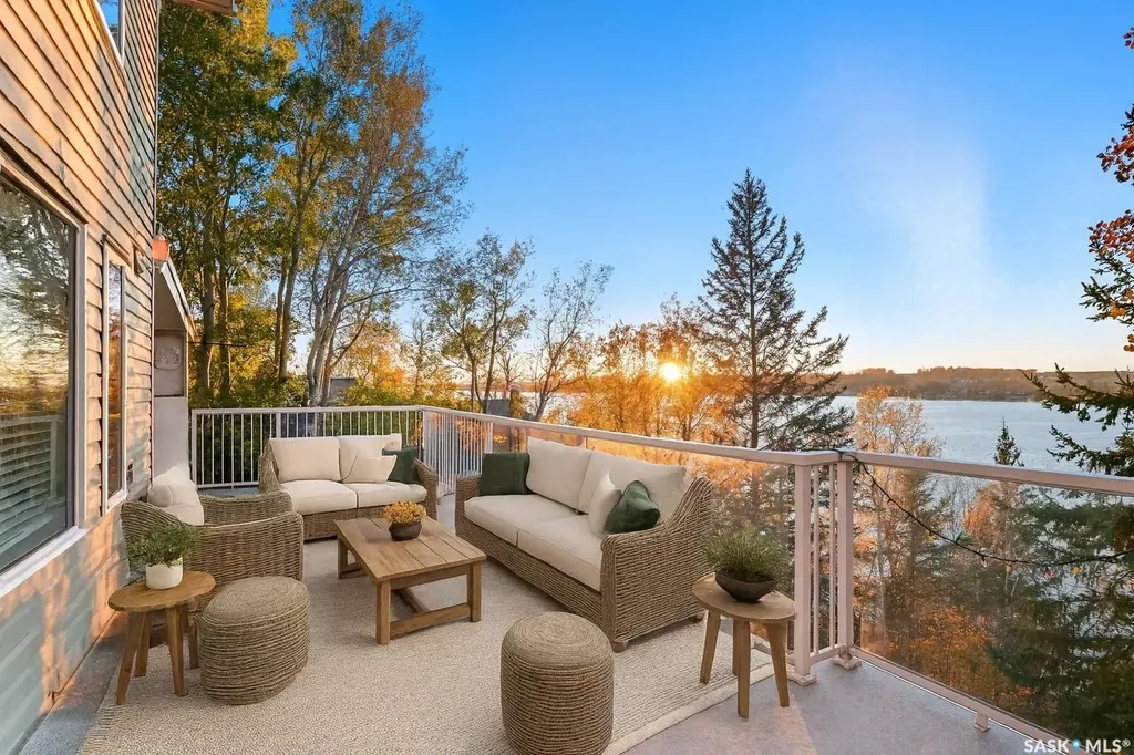 Lake Address Hoodoo Rm No. 401 SK S0K 4P0