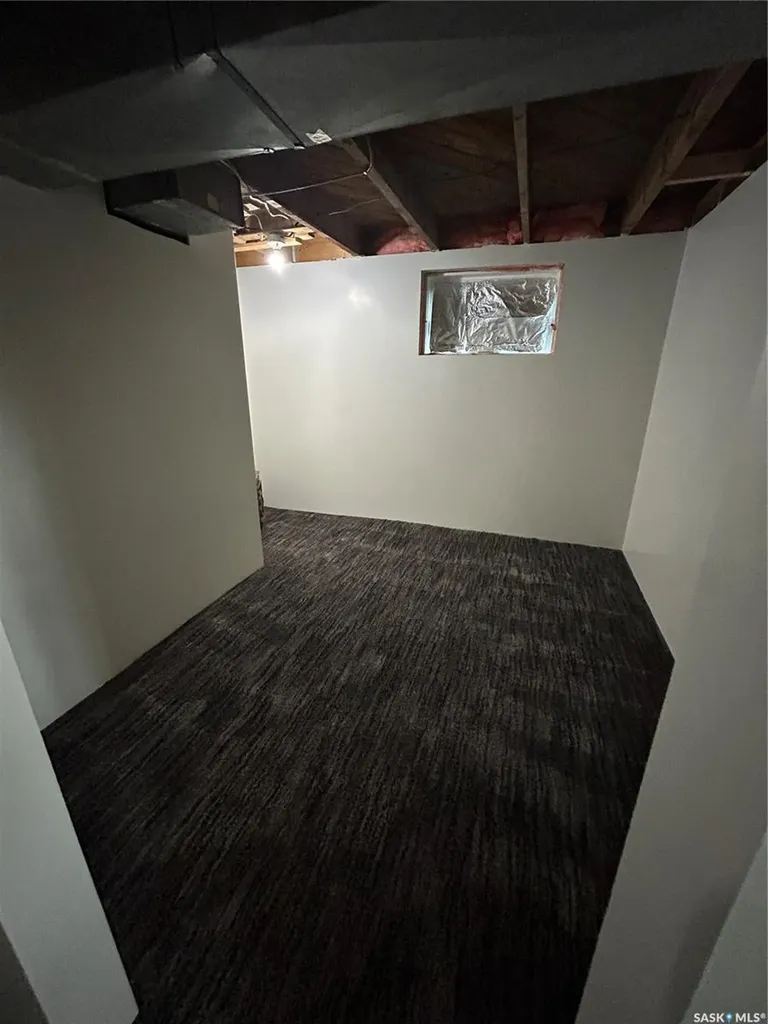 102 2nd Avenue N Lintlaw SK S0A 2H0