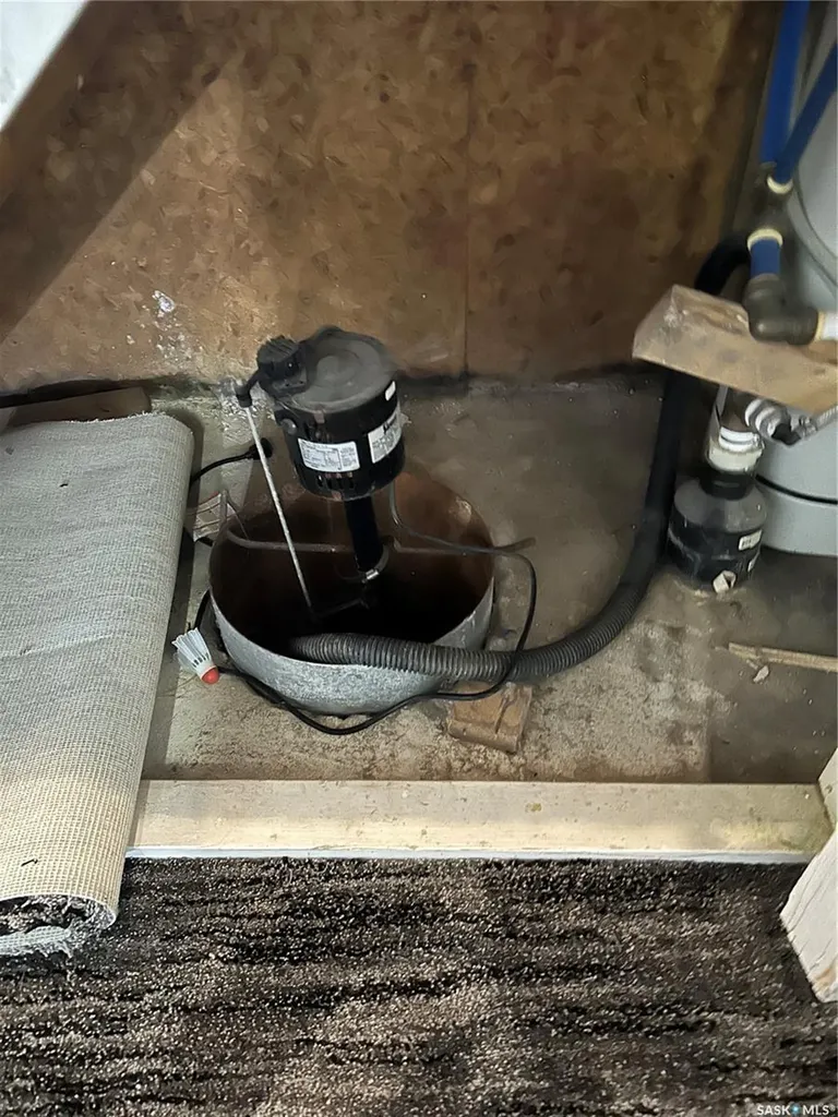 102 2nd Avenue N Lintlaw SK S0A 2H0