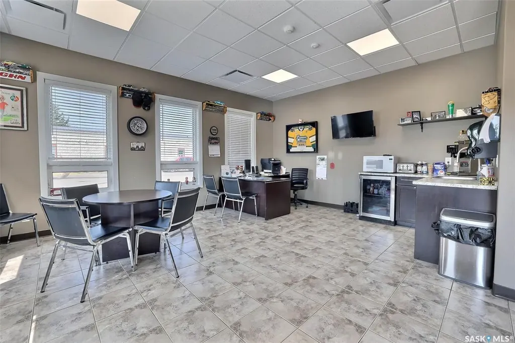 200 Main Street Avonlea SK S0H 0C0