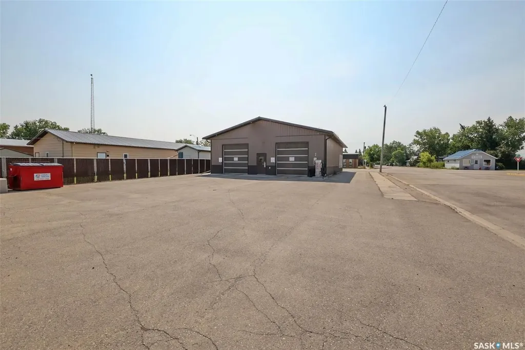 200 Main Street Avonlea SK S0H 0C0
