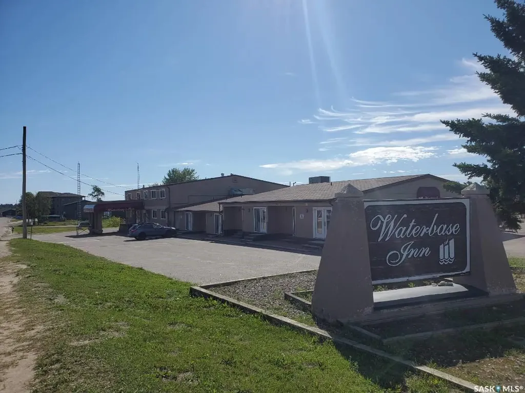 303 La Ronge Avenue La Ronge SK S0J 1L0