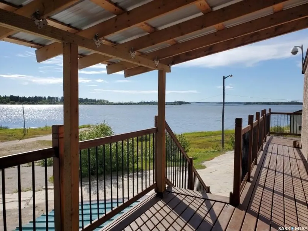 303 La Ronge Avenue La Ronge SK S0J 1L0